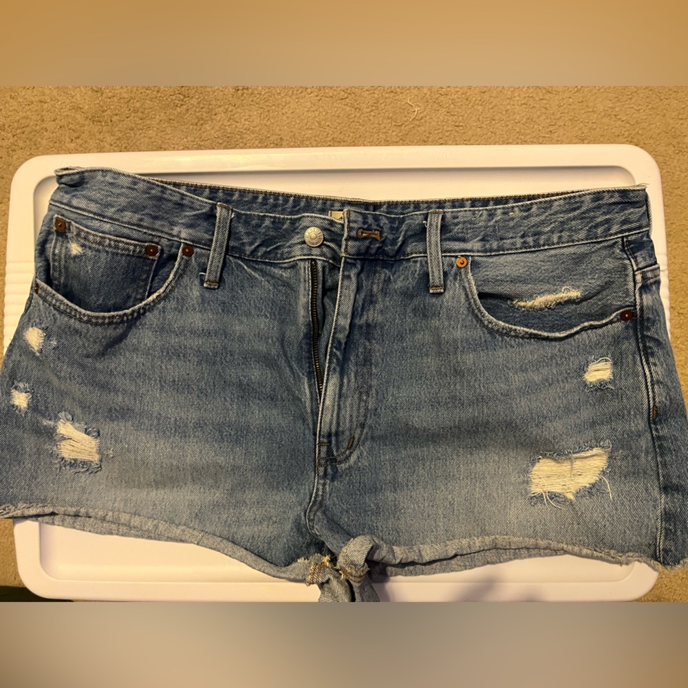 Madewell Blue Boyfriend Jeans Distressed Style